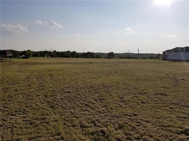 2nd image of 2379 County Road 213
