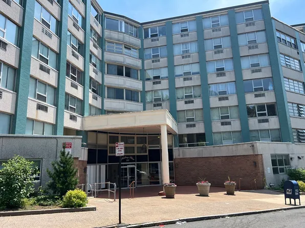 101 Mulberry St APT 409, Springfield, MA 01105