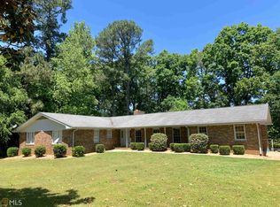 121 Jones Cir, Griffin, GA 30224