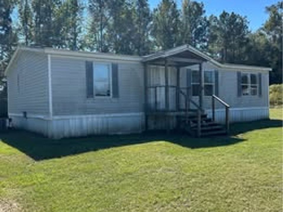 1st image of 9 Dottie Ln