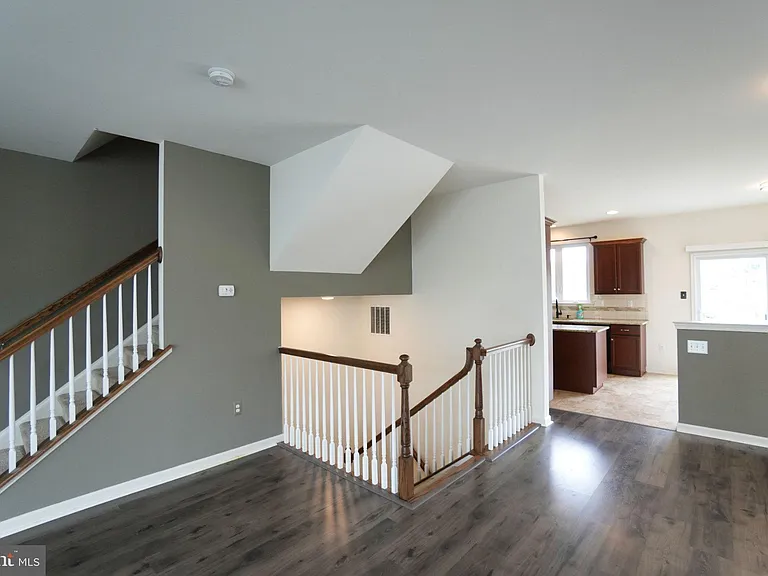 431 Williamson Ct — Photo 23