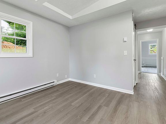 2nd image of 765 College St #130