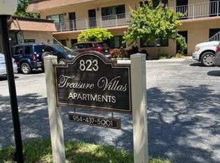 823 NE 5th St #2, Hallandale, FL 33009