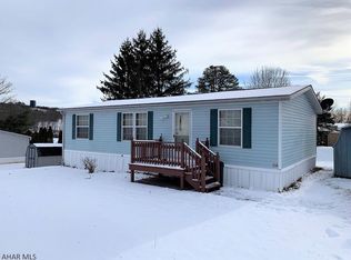 214 Poplar Ave, New Paris, PA 15554