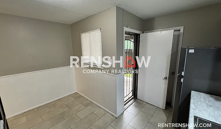 3909 Range Line Rd — Photo 8