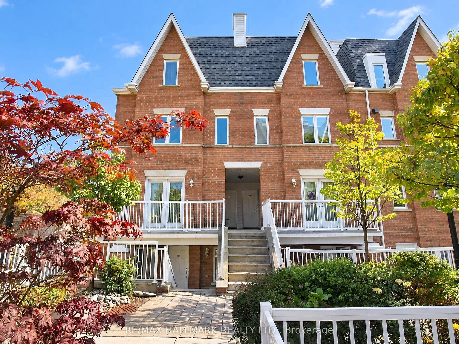 2 bed, $3,200 — Photo 3