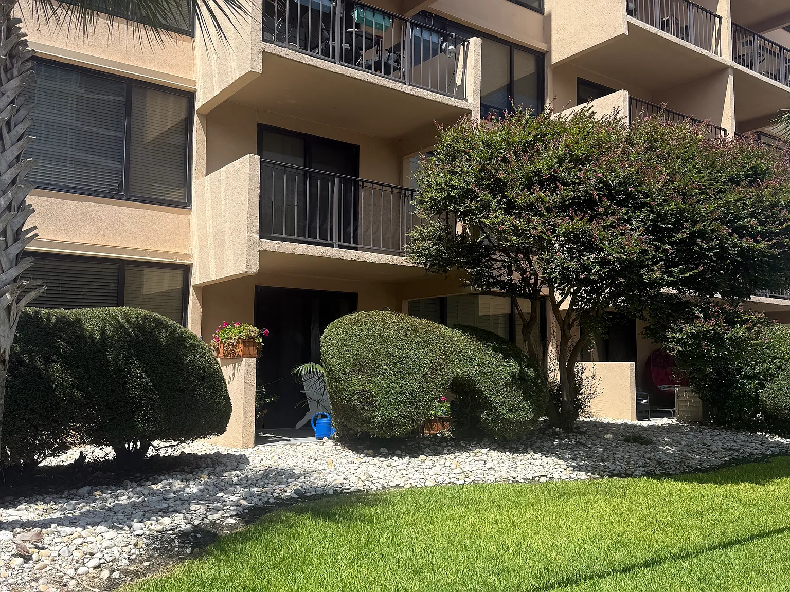 2 bed, 1380 sqft, $1,850 — Photo 1