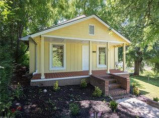 62 Hill St, Canton, NC 28716