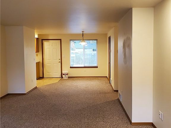 2nd image of 5502 73rd St NE Unit 1