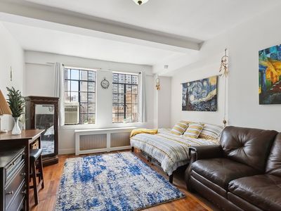320 E 42nd St APT 1413, New York, NY, 10017