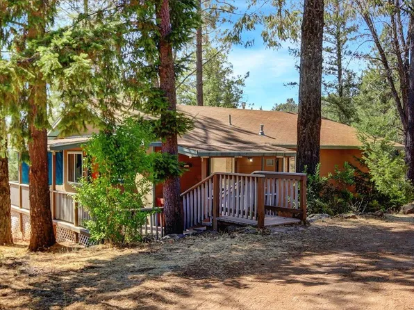 10975 Old Pond Ln, Grass Valley, CA 95949