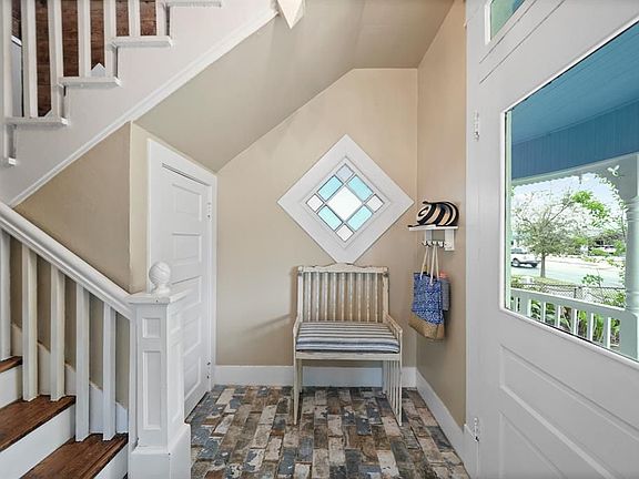 5th image of 3811 Avenue O #1
