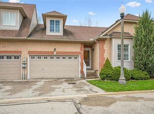 100 Idle Creek Dr #9, Kitchener, ON N2A 4H3