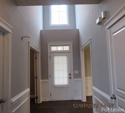 2nd image of 8520 Dargan Ln