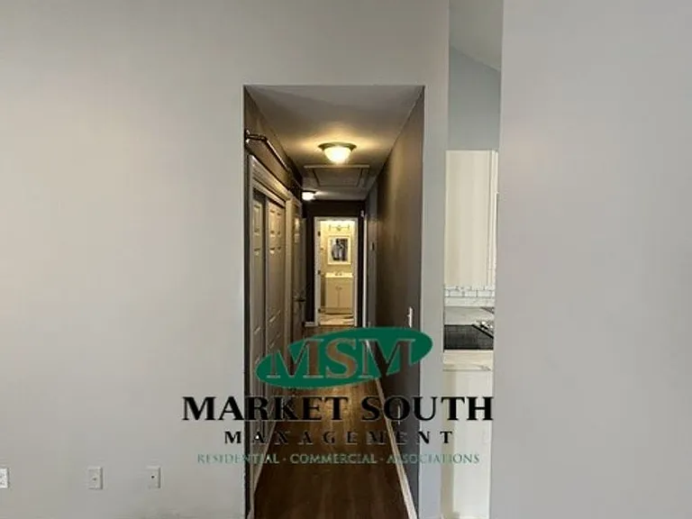 738 E Anderson St — Photo 24