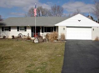 5918 River Rd, Waterville, OH 43566
