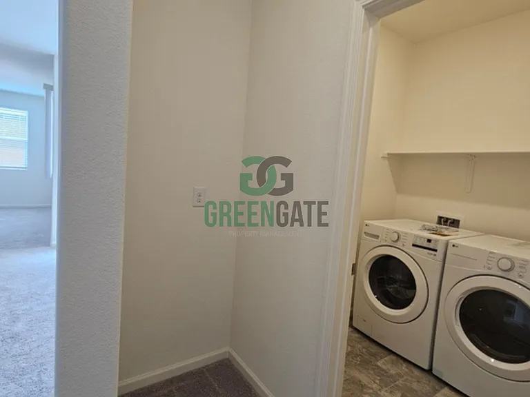 6142 Honey Haven Ln — Photo 38