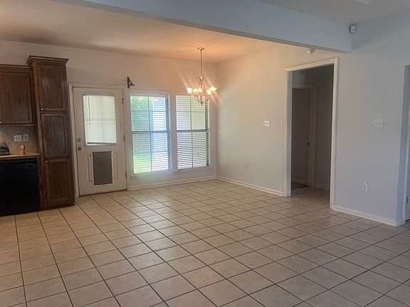 3rd image of 15013 Creek Side Dr