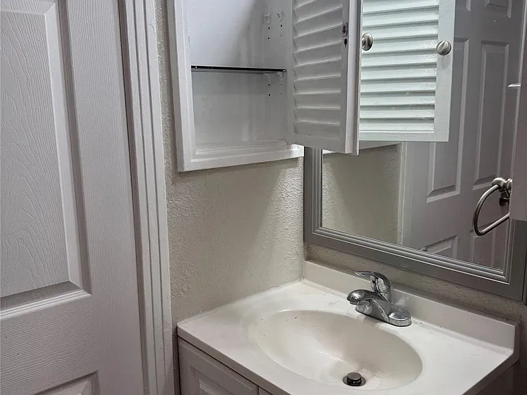 214 Linda Dr #A — Photo 12