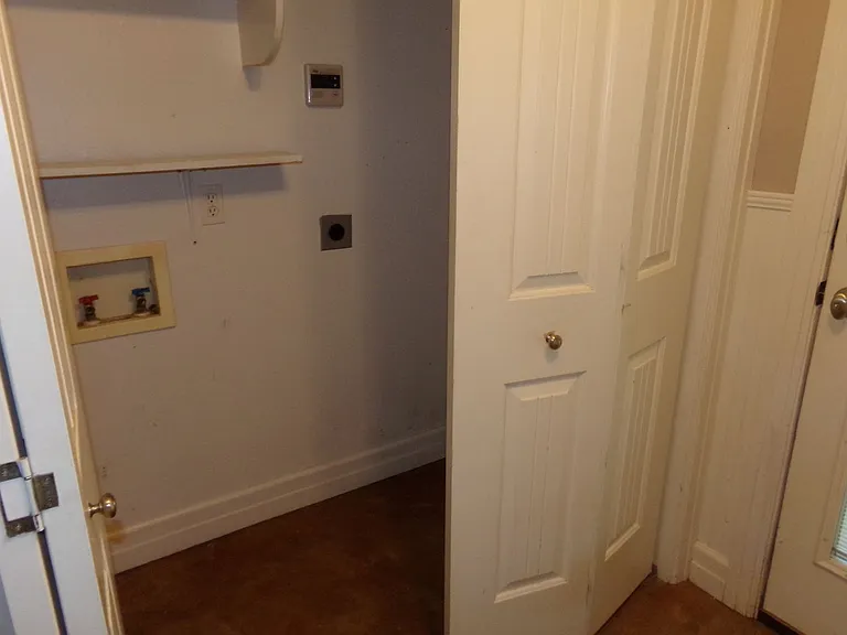 231 Holliman Rd — Photo 13