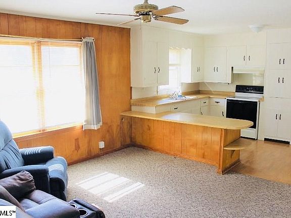 4th image of 108 Claxton Dr