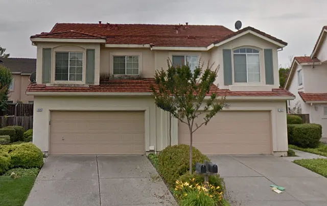 1824 Crater Peak Way photo 1