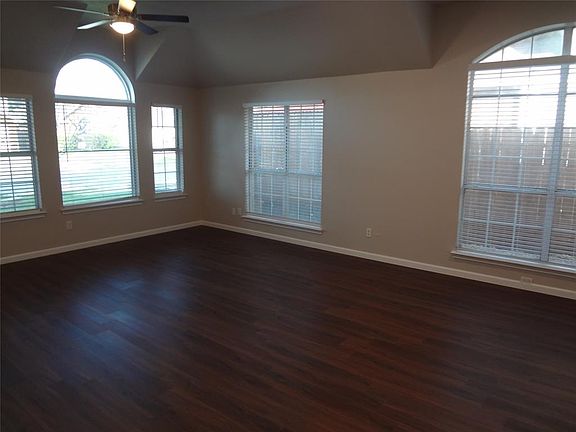 4th image of 8500 Sabinas Trl