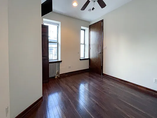 Rented by Kahen Properties | media 15