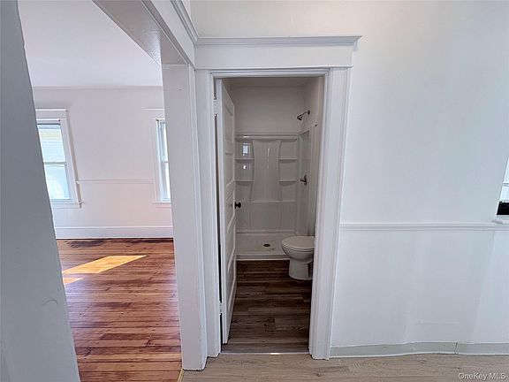 5th image of 23 May St