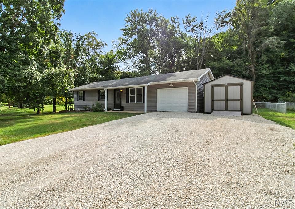 1st image of 112 Tower Valley Dr