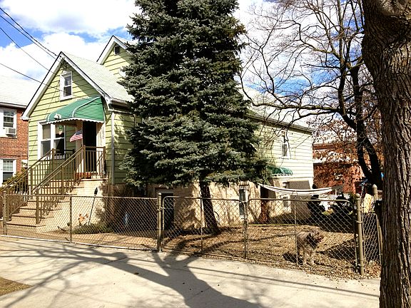 2 FAMILY COUNTRY CLUB