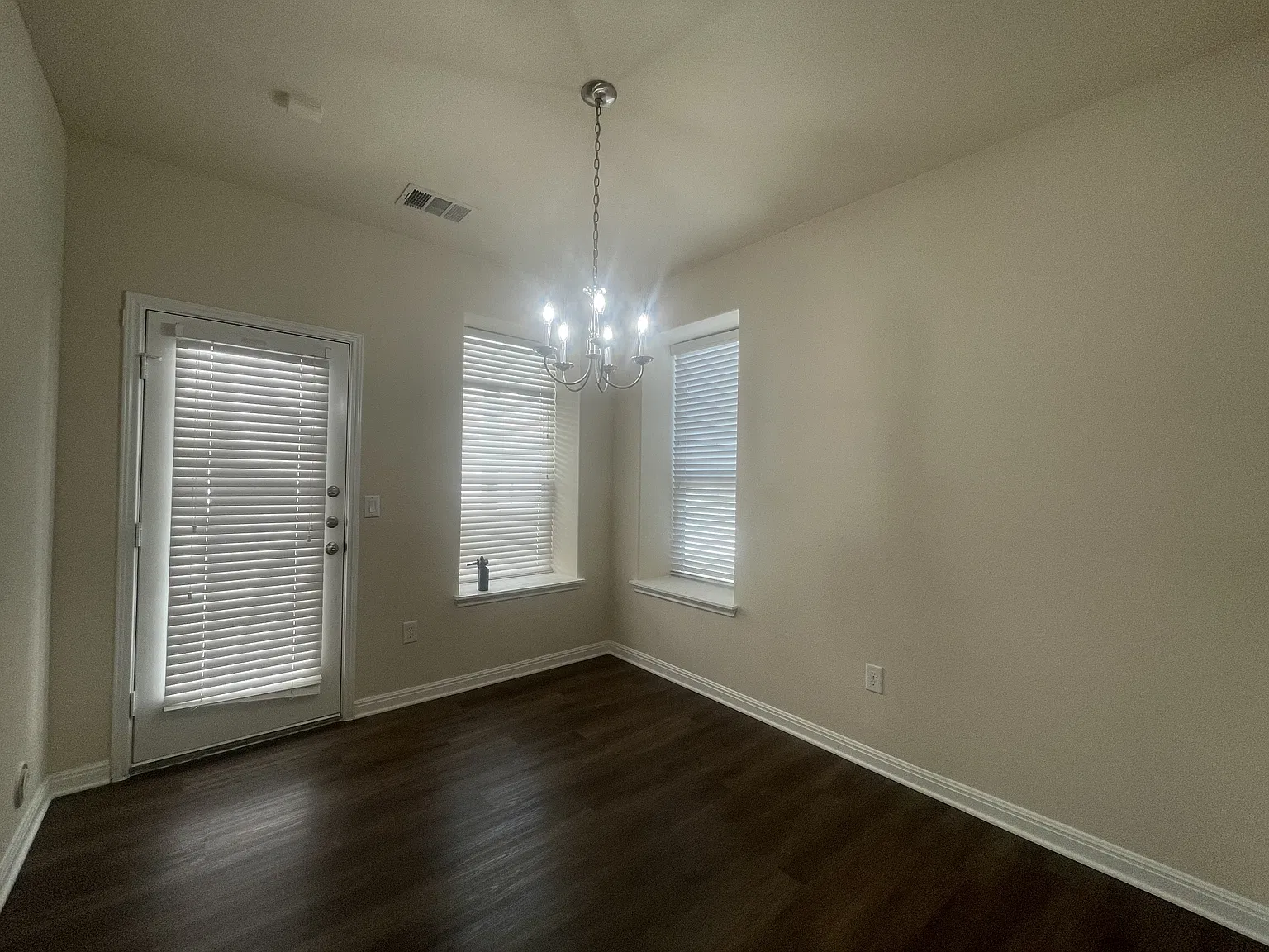 X - Tall Grass Prairie Drive 18345 -- Savannah - 1 — Photo 4