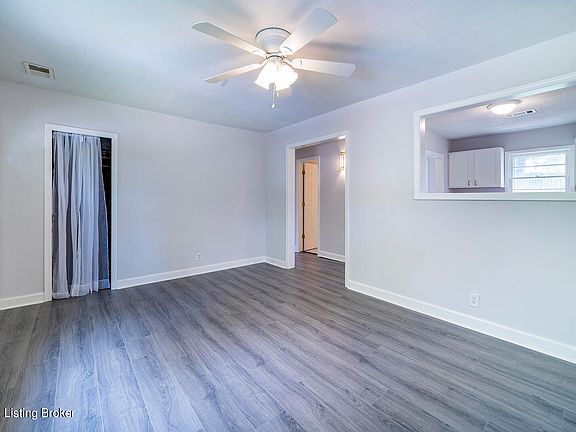 4th image of 1734 Cherry Ln