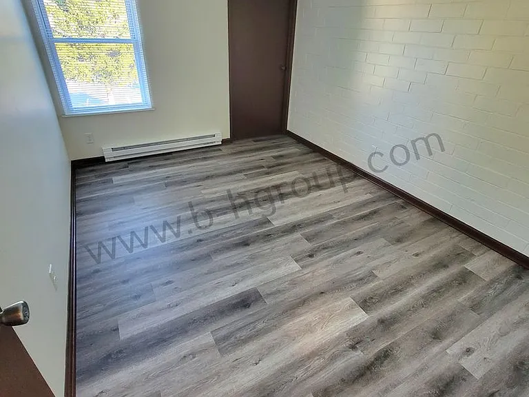 Parkview East — Photo 21