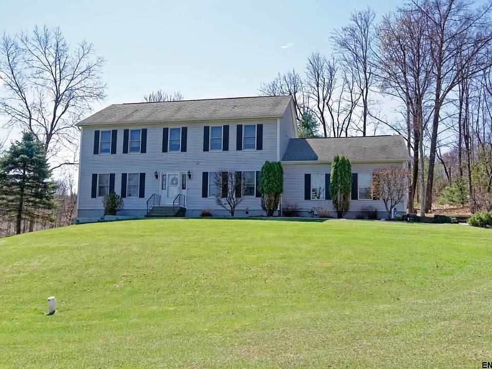 1st image of 25 Heminway Ln