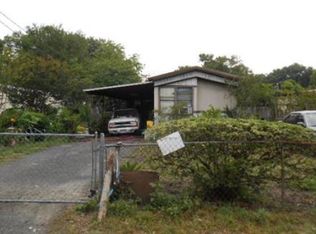 8439 Nussbaum Dr, Jacksonville, FL 32210