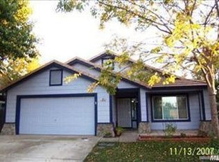 1845 Wilson Ct, Dixon, CA 95620