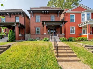 4004 Hartford St, Saint Louis, MO 63116