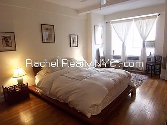 Rented by Rachel Realty | media 37