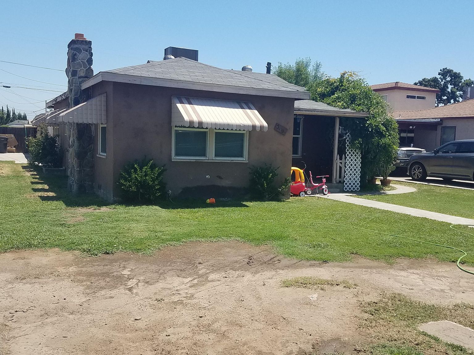 560 N F St Tulare Ca 93274 Zillow