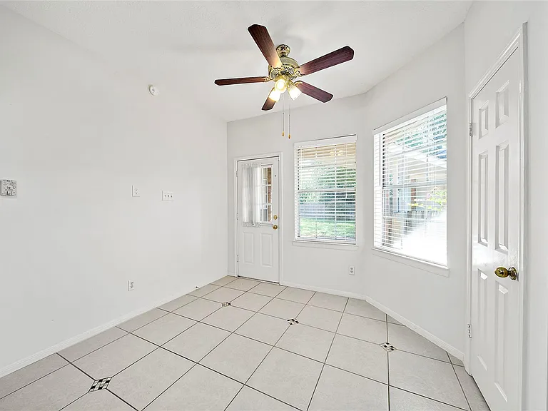 1711 S Medio River Cir — Photo 9