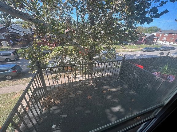 4th image of 4225 E Sacramento Ave APT B-1