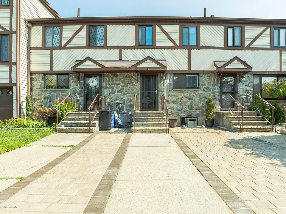 1st image of 23 Dreyer Ave