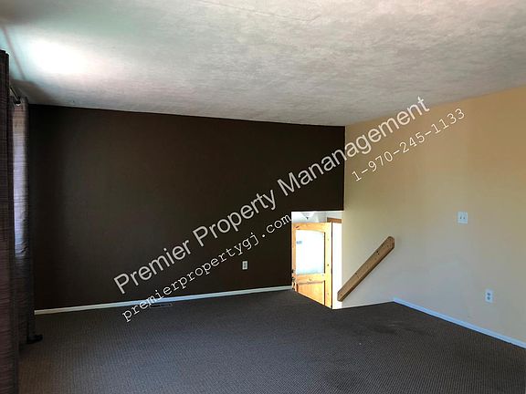 4th image of 2873 Darla Dr