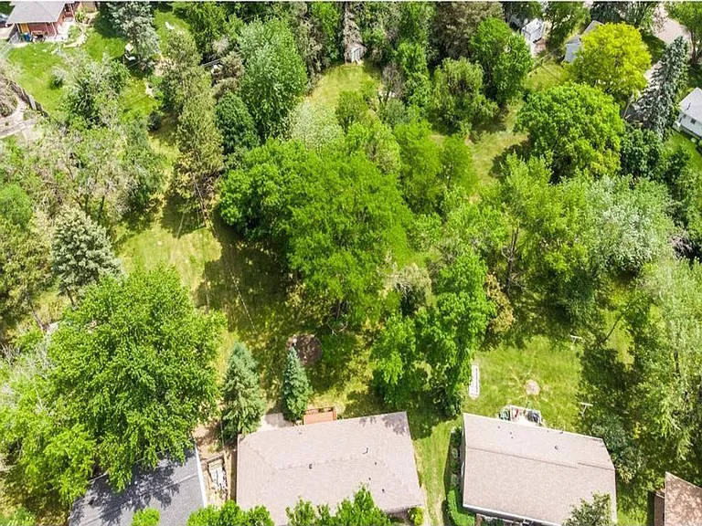 1064 Hackmann Cir NE — Photo 12