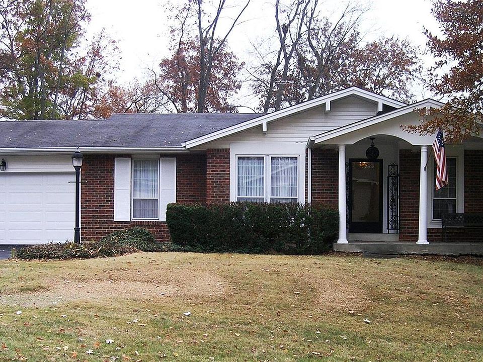 1st image of 204 Morewood Dr