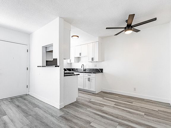 4th image of 12520 Lakewood Blvd #56