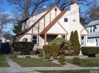 995 Kings Pkwy, Baldwin, NY 11510