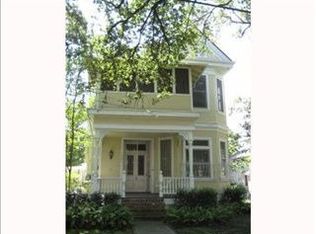 1543 Henry Clay Ave, New Orleans, LA 70118