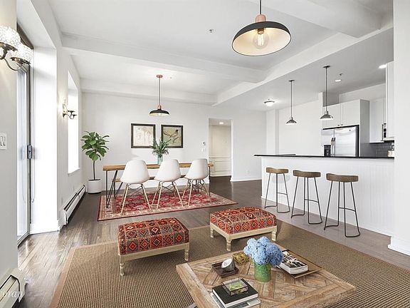 2nd image of 444 12th St APT 4E